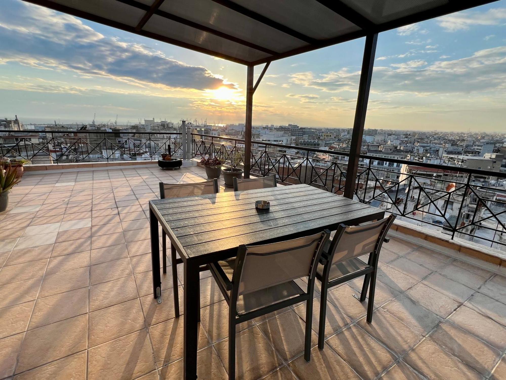 180° Rooftop View เทสซาโลนิกิ ภายนอก รูปภาพ
