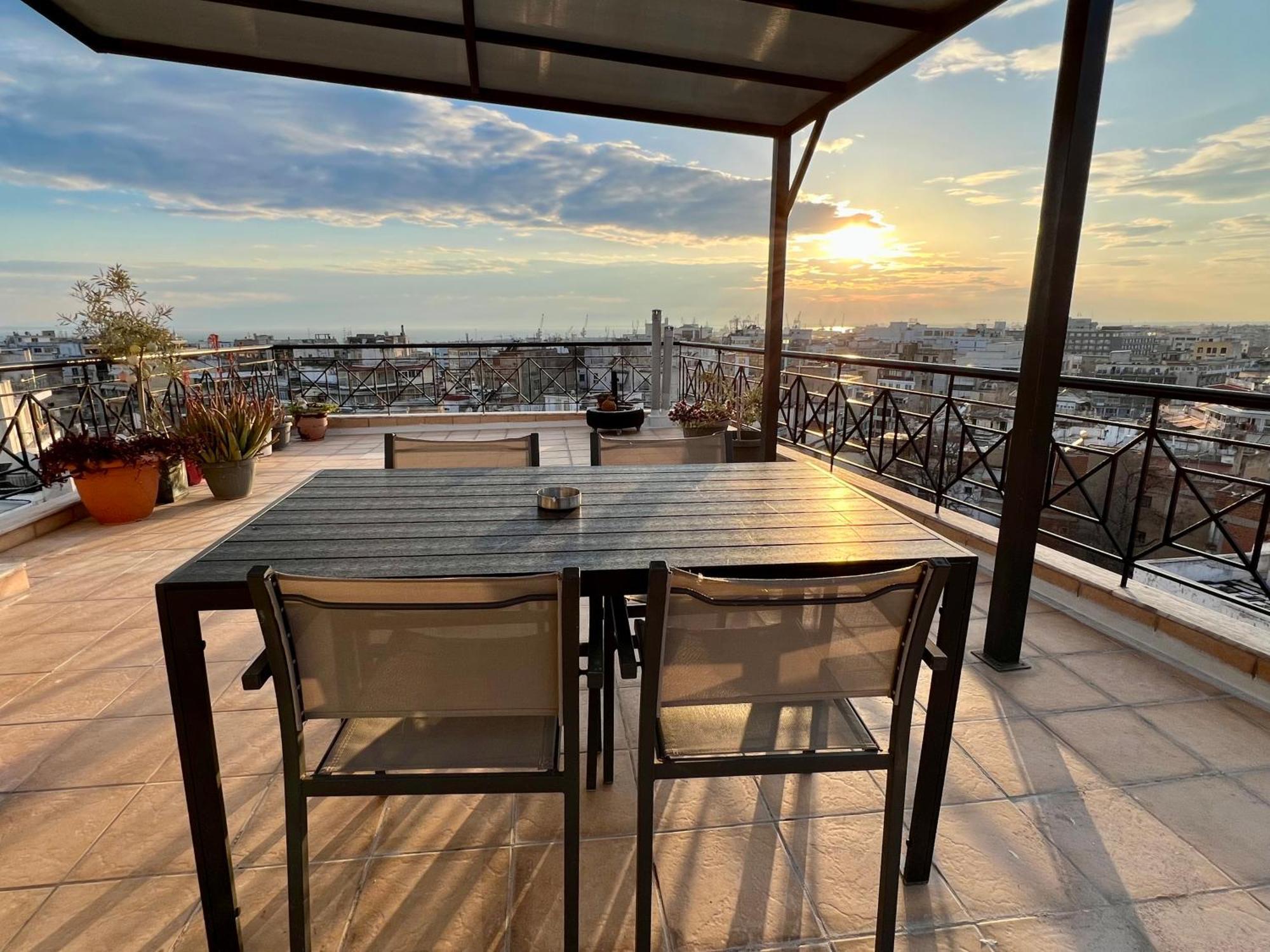 180° Rooftop View เทสซาโลนิกิ ภายนอก รูปภาพ